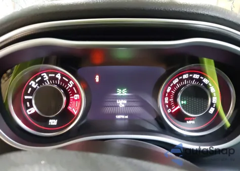 2015 Dodge Challenger Srt 392 z USA, uszkodzony, nr VIN 2C3CDZDJ8FH911386